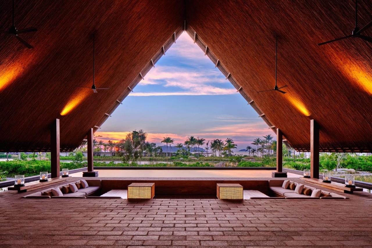 Sheraton Belitung Resort Tanjungbinga Exteriör bild